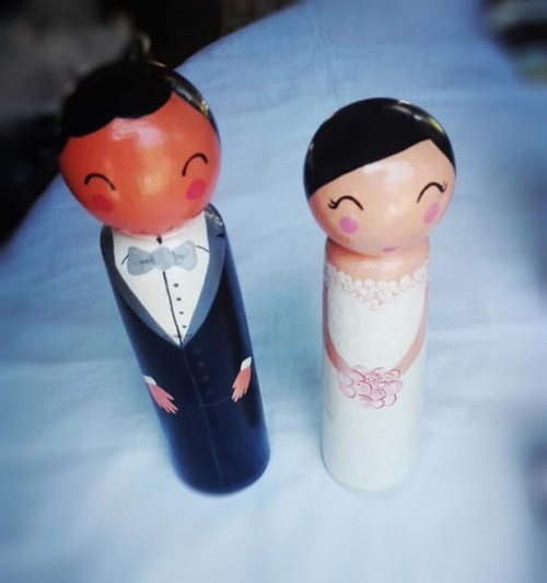 Wooden dolls.Bride & Groom.01