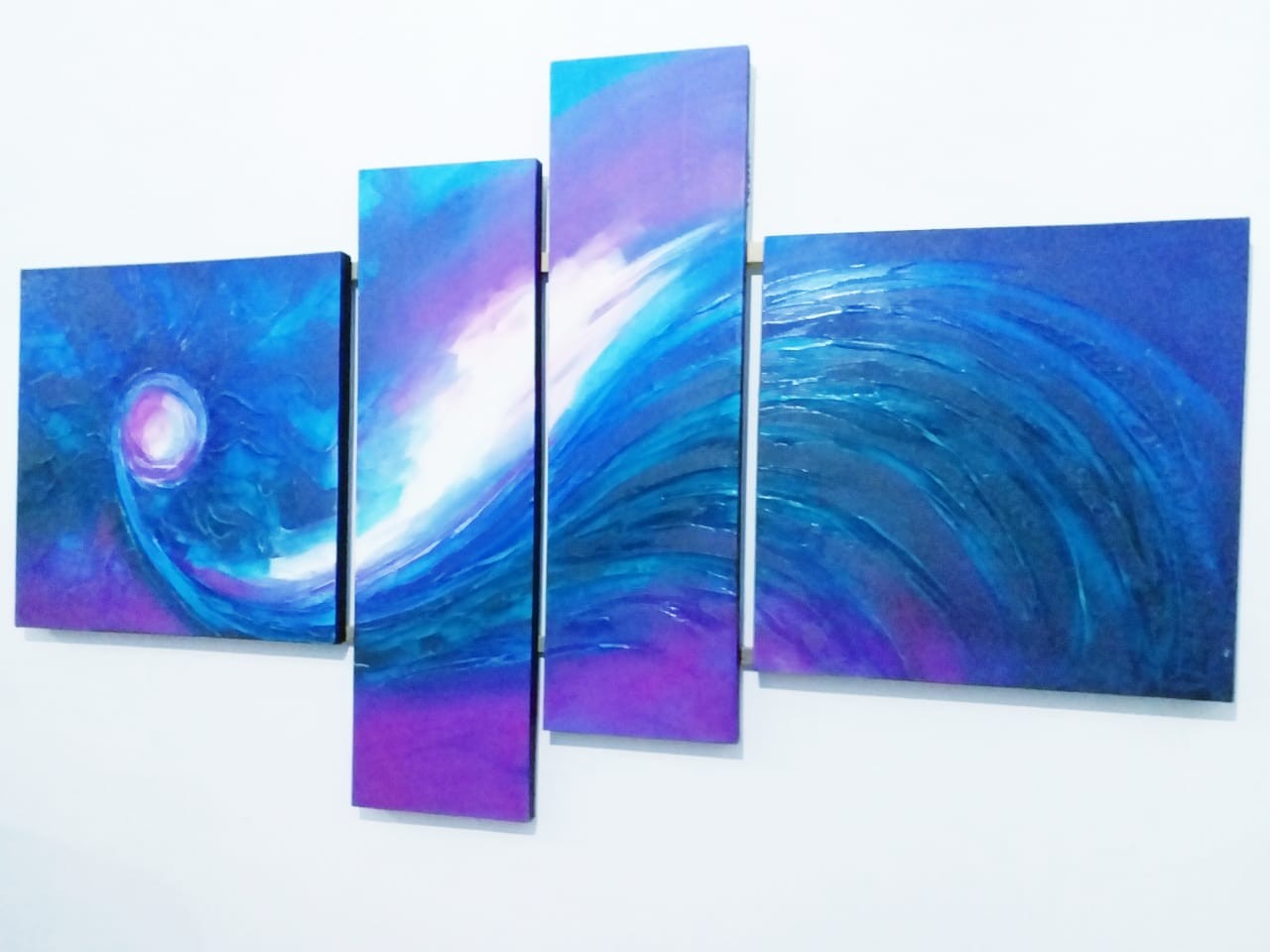 Wave painting by Chamika Malshani