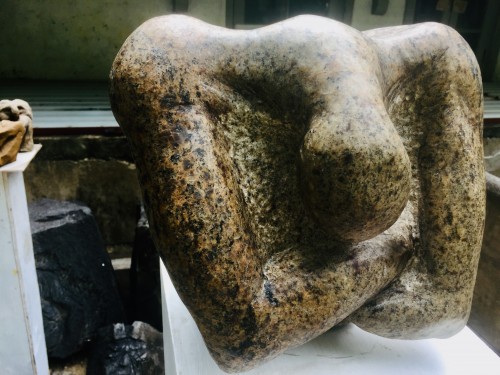 Stong Sculpture